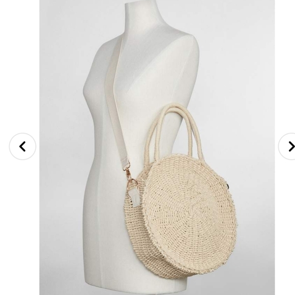 *SOLD* Gap natural straw circle bag - Picture 3 of 15
